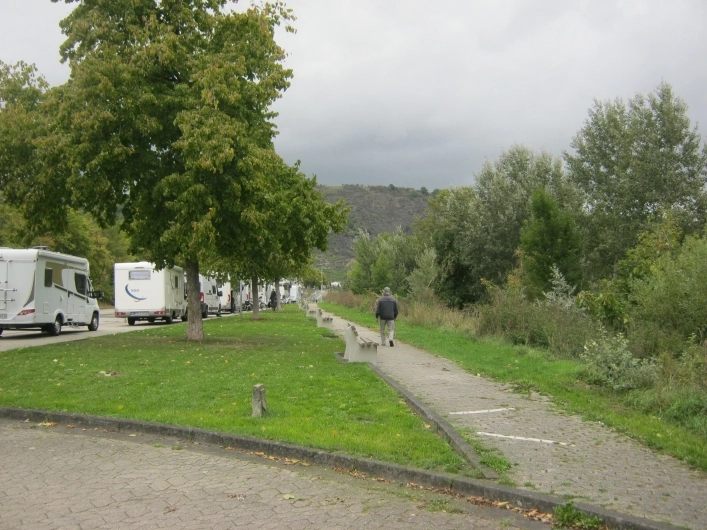 Parking Womo przy rzece Mozela  - zdjęcie 2