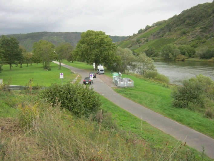 Parking Womo przy rzece Mozela  - zdjęcie 6