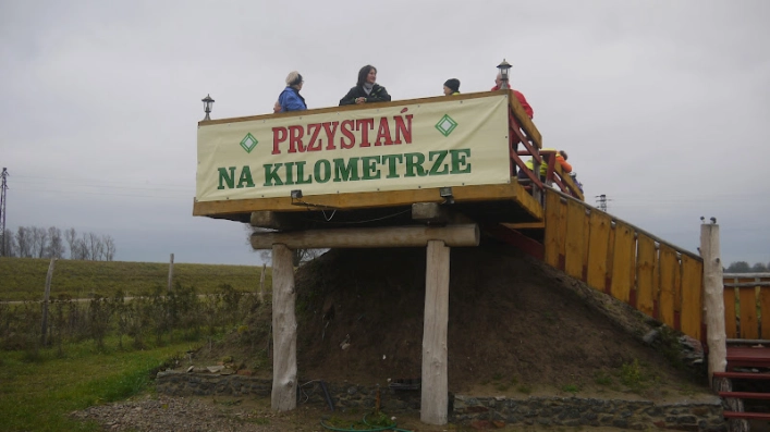 Przystań na kilometrze - zdjęcie 1