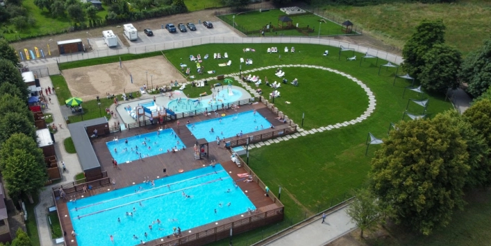 Camper Park Piekiełki- Miejskie Baseny Letnie - zdjęcie 7