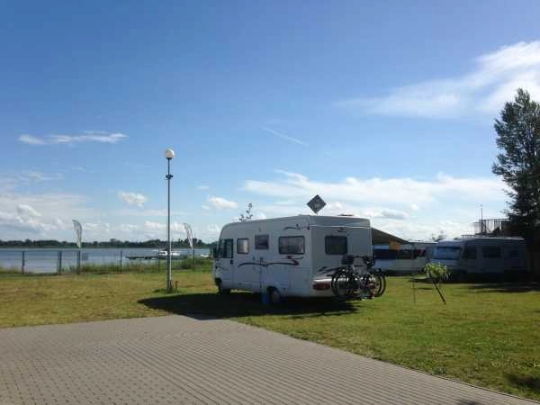 CAMPING NA GRANICY nr 125 - zdjęcie 2