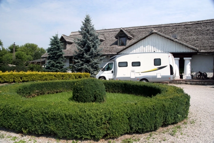 Camping 222 KAPUTY - zdjęcie 1