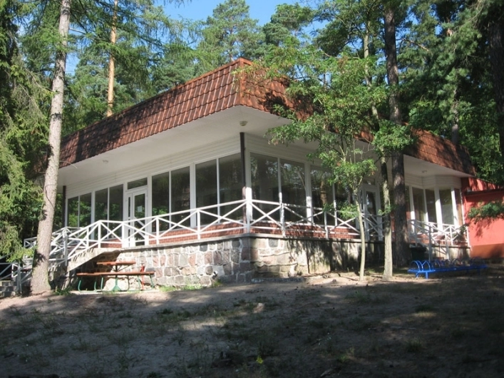 Pod Sosnami - zdjęcie 1