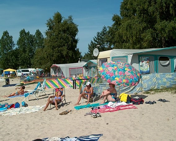 Camping nr 72 Małe Morze - zdjęcie 2