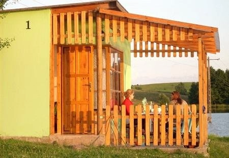 Domki na wyspie na Mazurach - zdjęcie 3