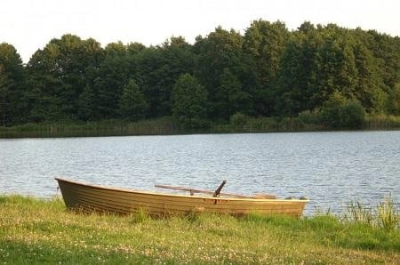 Domki na wyspie na Mazurach - zdjęcie 2