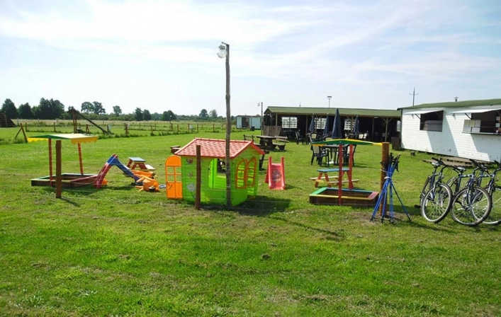 Kemping, Pole Namiotowe, Domki, Pokoje - zdjęcie 1