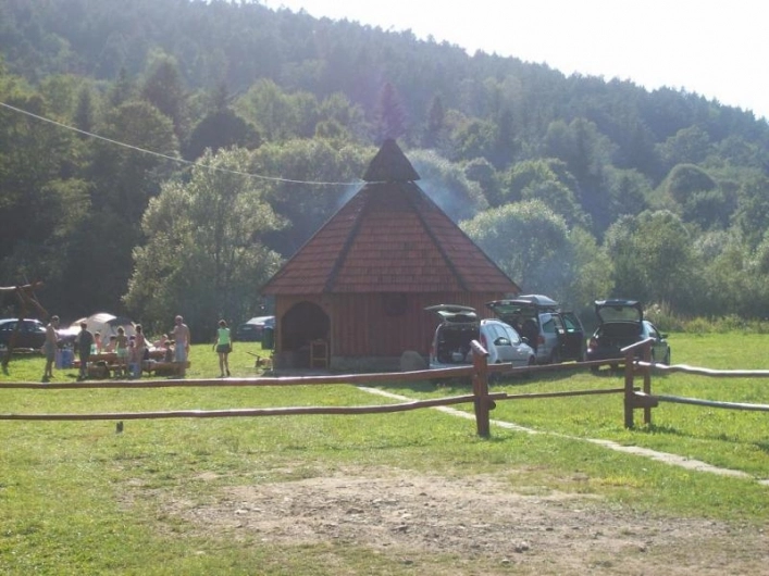 Pole Namiotowo-Biwakowe Grzybek - zdjęcie 4