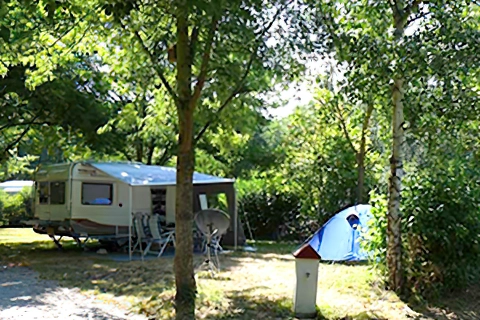 Camping Le Val Fleuri