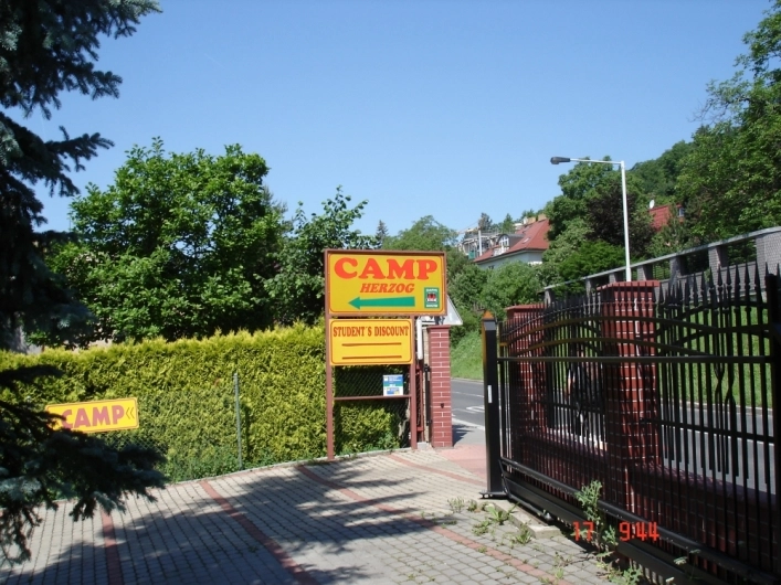 Camp Herzog - zdjęcie 1