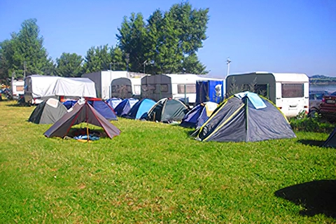 Camping U Vody Dolni Vestonice