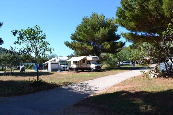 zobacz camping - zdjęcie 2