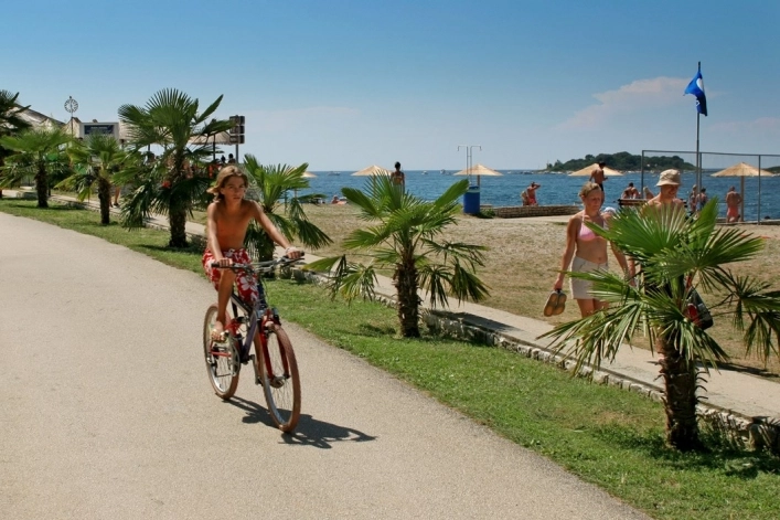 Camping Zelena Laguna - zdjęcie 1