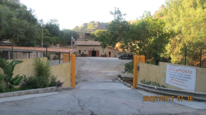 Area Sosta Camper Parking Sant'Antonio - zdjęcie 2