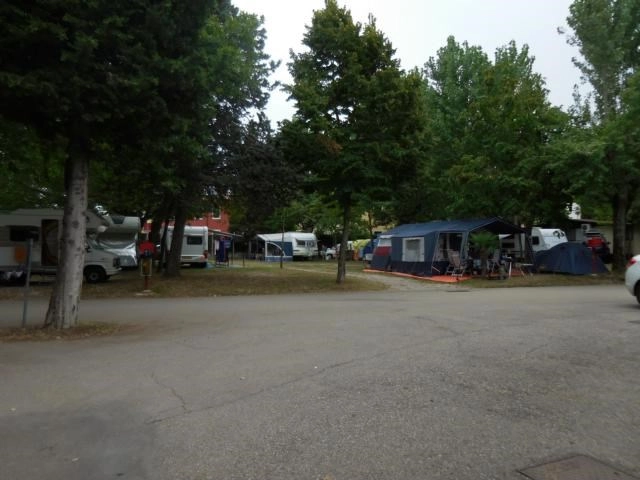 zobacz camping - zdjęcie 3