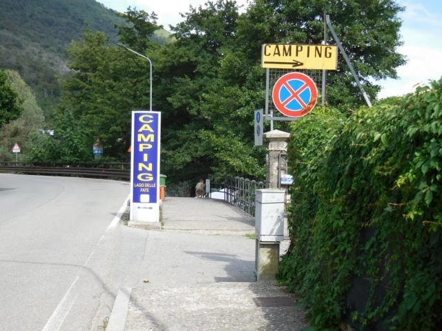 Campeggio Lago delle Fate - zdjęcie 4