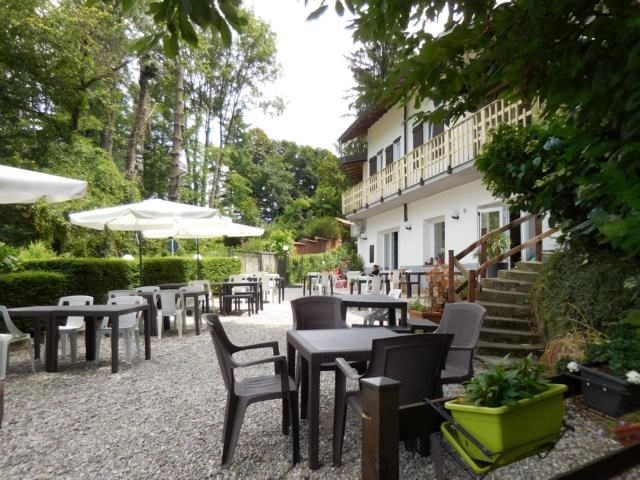 Campeggio Lago di Monate - zdjęcie 2