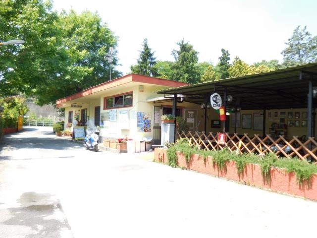 Campeggio Miraflores - zdjęcie 2