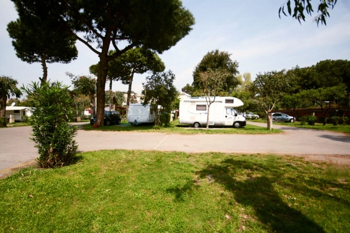 zobacz camping - zdjęcie 2