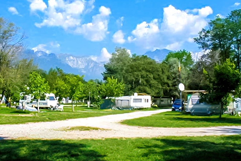 Camping Sarathei