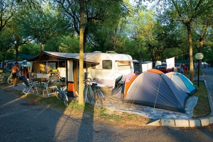 zobacz camping - zdjęcie 1