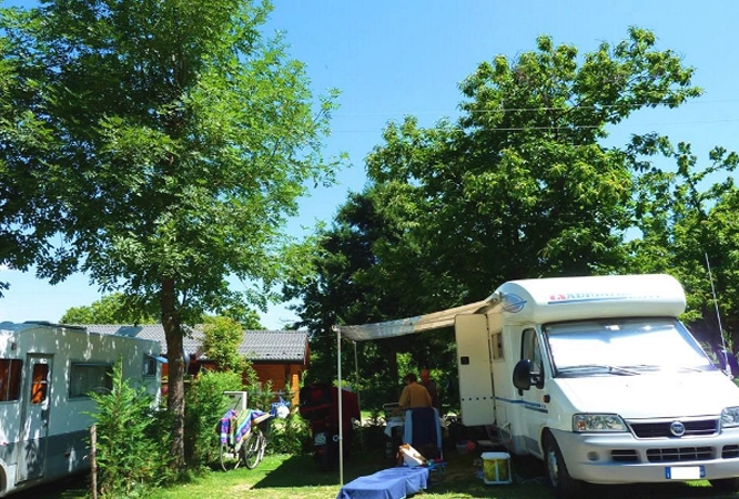 zobacz camping - zdjęcie 1