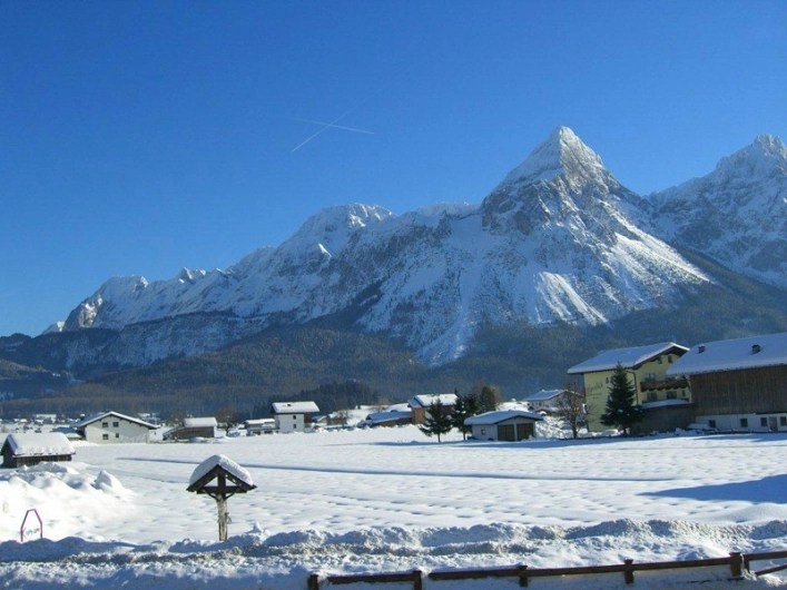 Happy Camp KG - zdjęcie 2