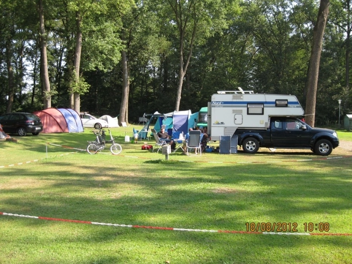 Internationaler Campingplatz nahe am Röcksee - zdjęcie 1