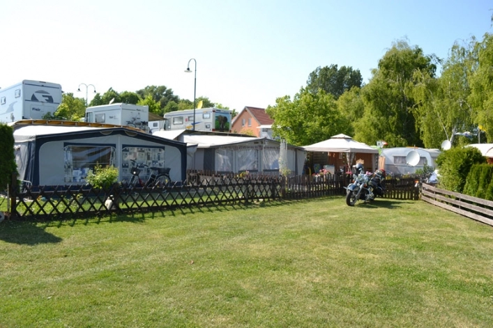 Veltlinerland-Camping Poysdorf - zdjęcie 1