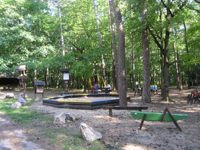 Autocamping Trencin Na Ostrove - zdjęcie 1