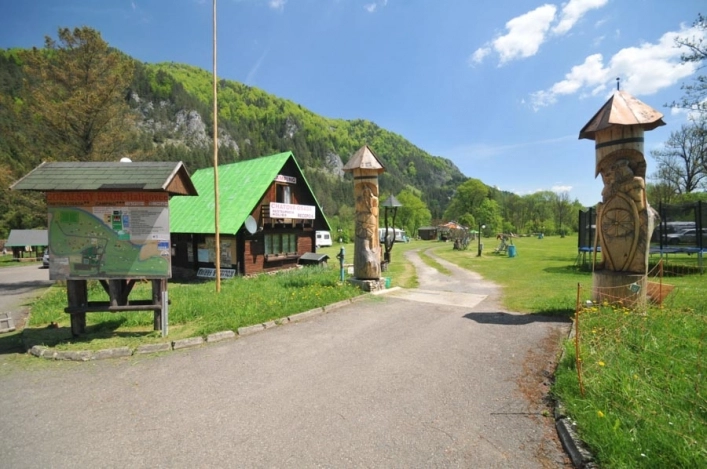 Autocamping, chatová osada Goralský Dvor - zdjęcie 3