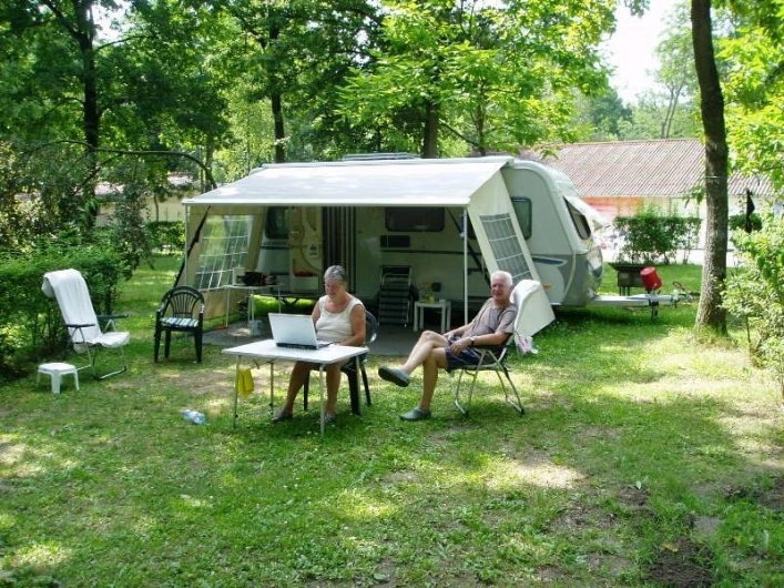 Dorcas Center & Camping - zdjęcie 2