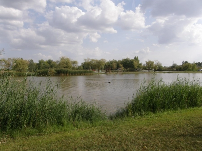 Sziksósfürdői Naturista Strand és Kemping - zdjęcie 1