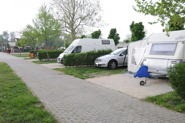 zobacz camping - zdjęcie 1