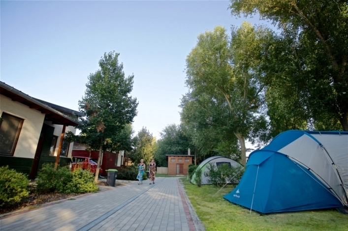 Tisza-parti Thermál Camping - zdjęcie 3