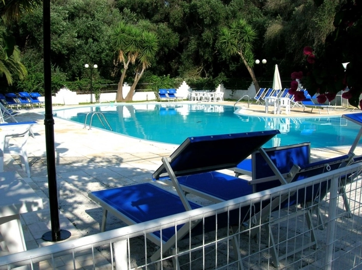 Camping Village Kalamitsi Beach - zdjęcie 1