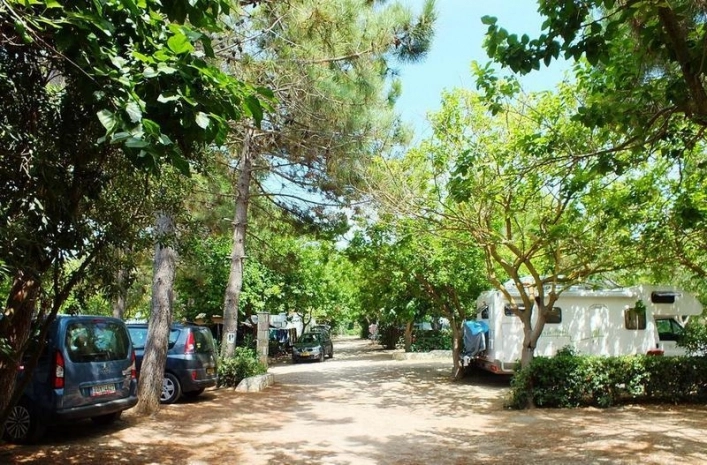 Campsite Aginara Beach - zdjęcie 1