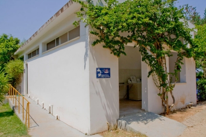 Campsite Fournia Beach - zdjęcie 1