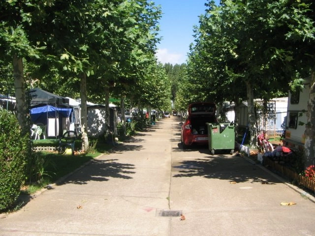 Camping Don Suero De Quiñones - zdjęcie 3