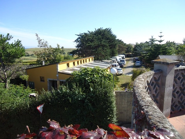 Camping el Carbayin - zdjęcie 1