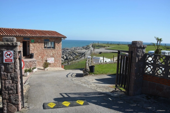 zobacz camping - zdjęcie 3