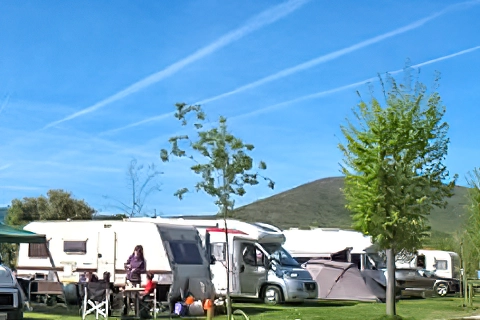 Camping Monte Holiday
