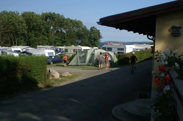 zobacz camping - zdjęcie 1