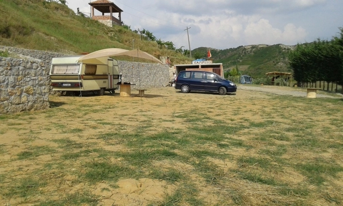 Camping Tirana (Albania) - zdjęcie 1