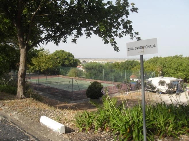 Campismo de Vila Franca de Xira - zdjęcie 1