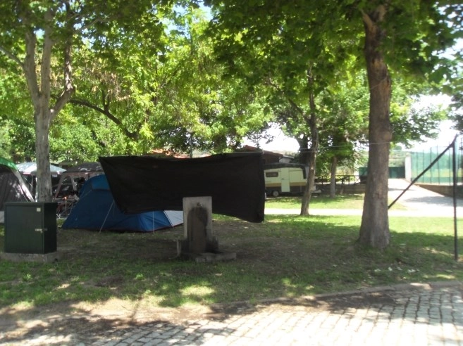 Parque de Campismo de Três Rios-maravilha - zdjęcie 3