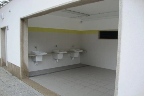 Parque de Campismo Municipal de Castelo Branco - zdjęcie 2