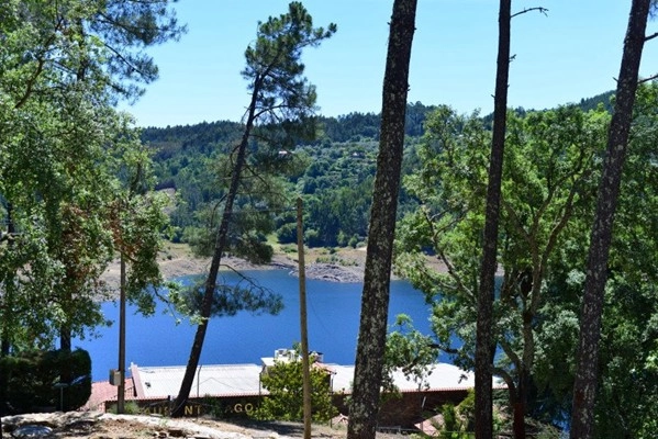 Parque de Campismo Municipal de Pedrógão Grande - zdjęcie 1