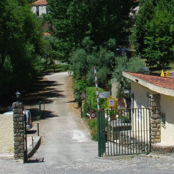 Parque de Campismo Ponte das Três Entradas - zdjęcie 2