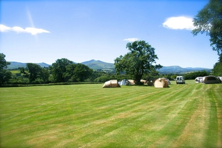 Bishop's Meadow Carav. Park - zdjęcie 1